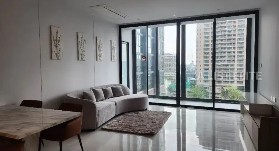 Condo en alquiler de 2 habitaciones en Sathon, Bangkok