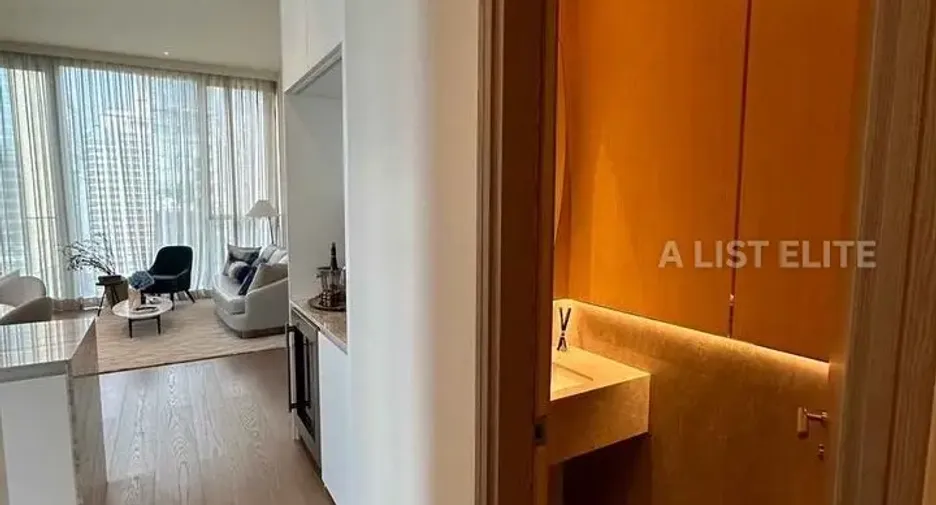 For rent 1 bed condo in Pathum Wan, Bangkok