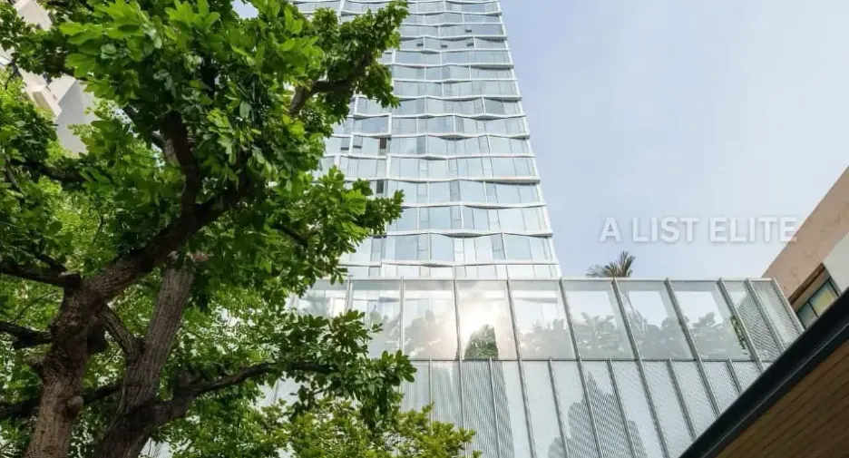 For rent 1 bed condo in Pathum Wan, Bangkok