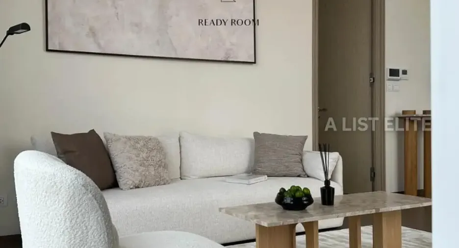 For rent 1 bed condo in Pathum Wan, Bangkok