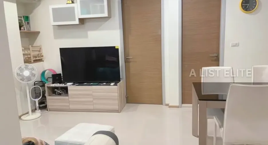 For sale 2 bedrooms condo in Phra Khanong, Bangkok
