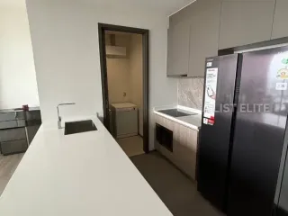 Condo en alquiler de 2 habitaciones en Bang Kho Laem, Bangkok