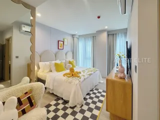 Condo en venta de 2 habitaciones en Huai Khwang, Bangkok