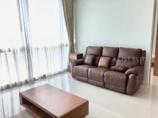 For sale 2 bedrooms condo in Khlong Toei, Bangkok