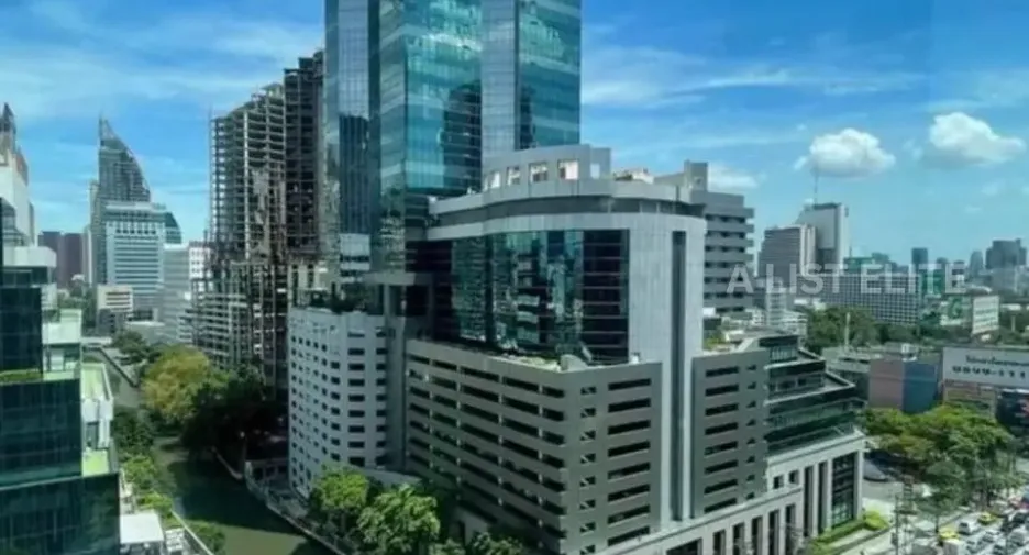 For sale 2 bedrooms condo in Pathum Wan, Bangkok