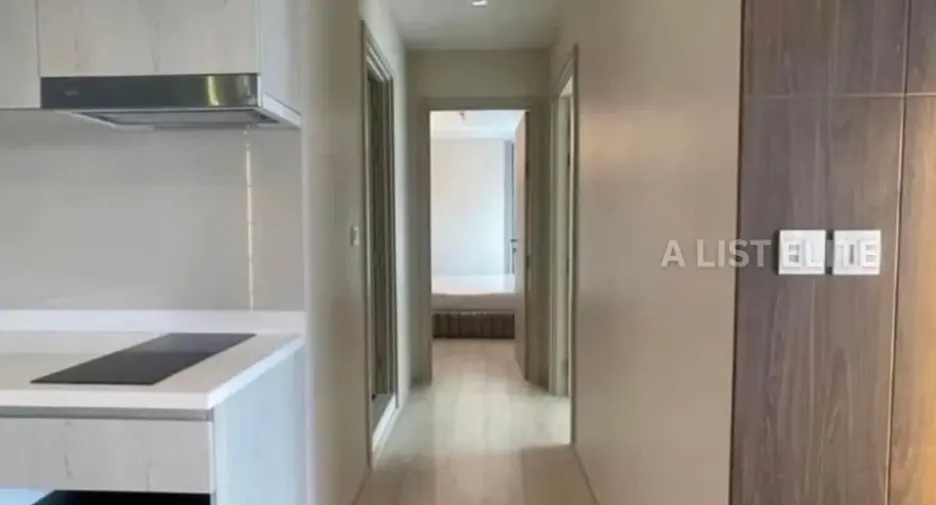 For sale 2 bedrooms condo in Pathum Wan, Bangkok