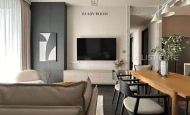 For sale 3 bedrooms condo in Khlong Toei, Bangkok
