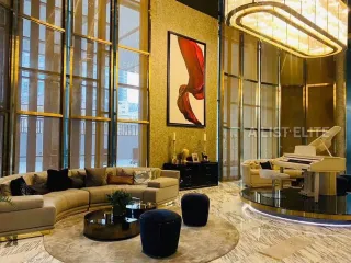 For sale 3 bedrooms condo in Khlong Toei, Bangkok