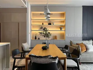 For sale 3 bedrooms condo in Khlong Toei, Bangkok