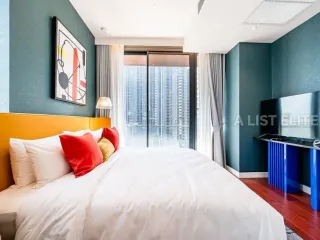 For rent 2 bedrooms condo in Watthana, Bangkok