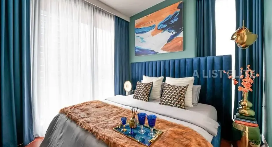For rent 2 bedrooms condo in Watthana, Bangkok