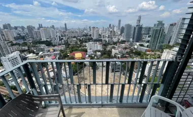 出售 2 卧室 公寓 在 Khlong Toei, 曼谷