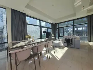 For rent 4 bedrooms condo in Watthana, Bangkok