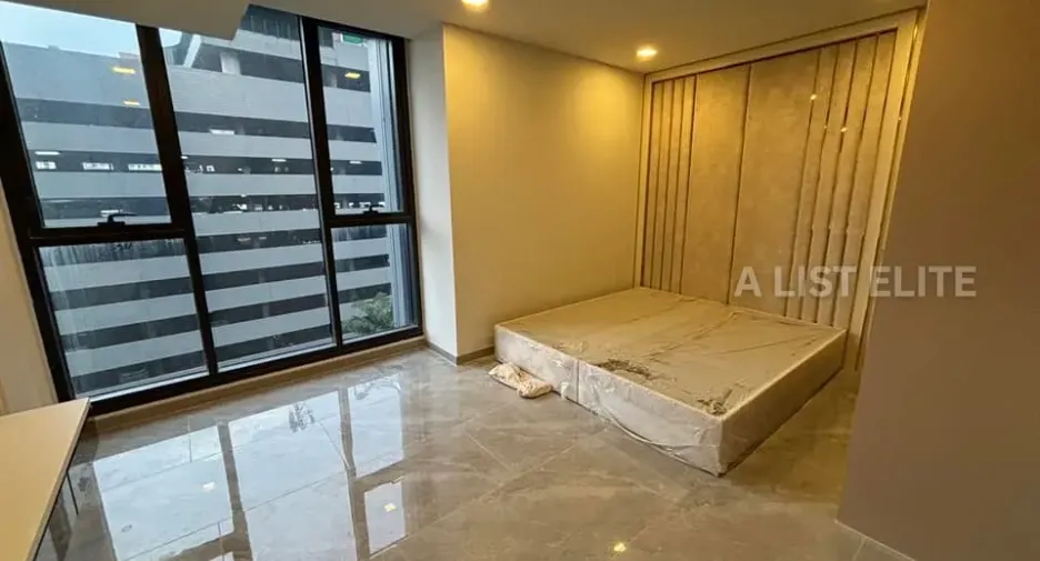 出售 3 卧室 公寓 在 Huai Khwang, 曼谷