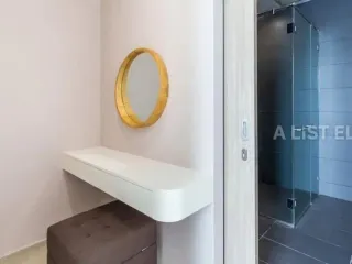 À vendre 2 chambres condo à Pathum Wan, Bangkok