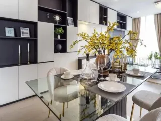 À vendre 2 chambres condo à Pathum Wan, Bangkok