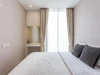 À vendre 2 chambres condo à Pathum Wan, Bangkok