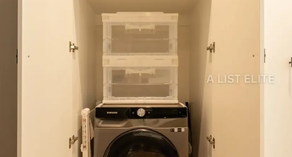For sale 1 bed condo in Pathum Wan, Bangkok