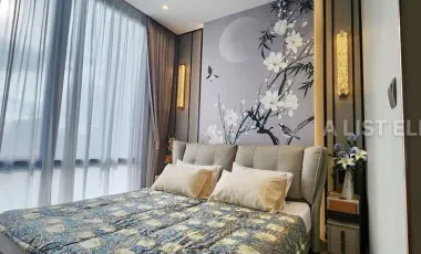 For rent 2 bedrooms condo in Pathum Wan, Bangkok