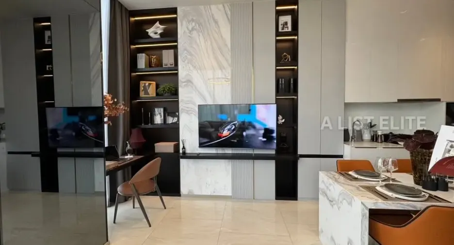 For sale 2 bedrooms condo in Bang Rak, Bangkok
