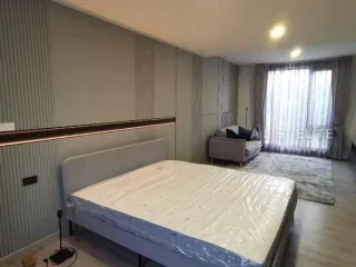 For rent 6 bedrooms house in Bang Phli, Samut Prakan