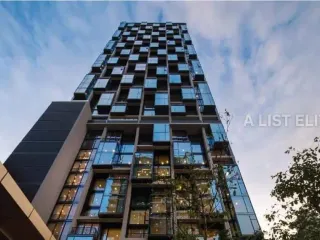 For rent 2 ベッドルーム condo in Pathum Wan, Bangkok