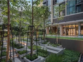 For rent 2 ベッドルーム condo in Pathum Wan, Bangkok