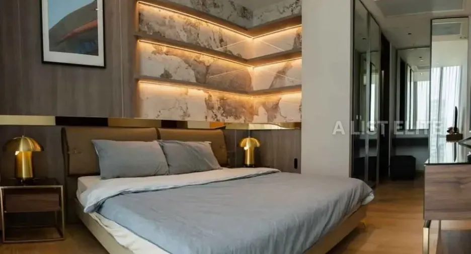 Wohnung zur Miete mit 2 Zimmer in Pathum Wan, Bangkok