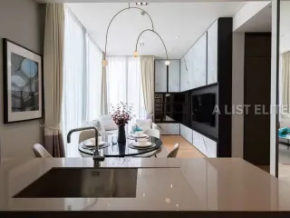 For rent 2 ベッドルーム condo in Pathum Wan, Bangkok