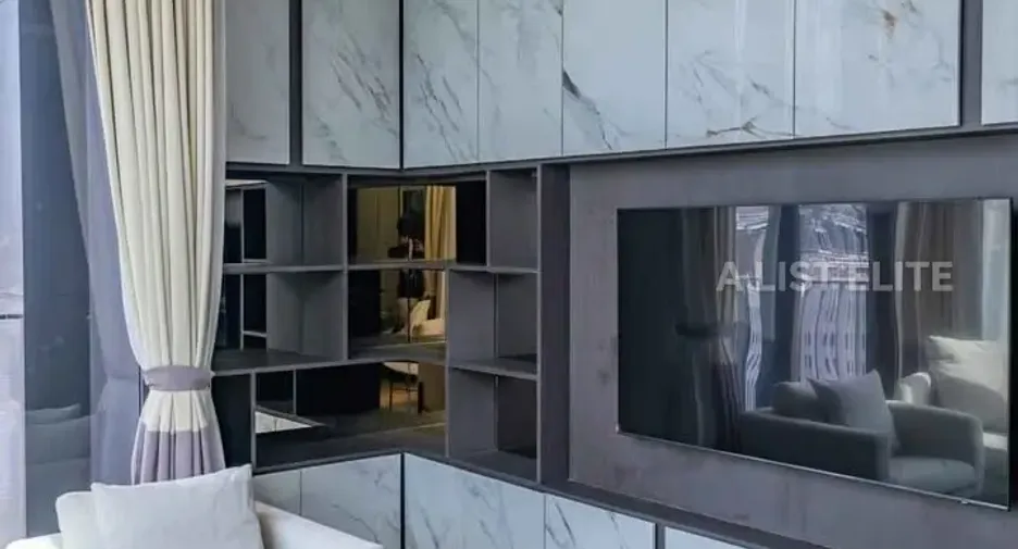 Wohnung zur Miete mit 2 Zimmer in Pathum Wan, Bangkok