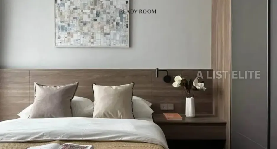 For rent 2 bedrooms condo in Pathum Wan, Bangkok