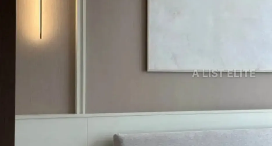 For rent 2 bedrooms condo in Pathum Wan, Bangkok