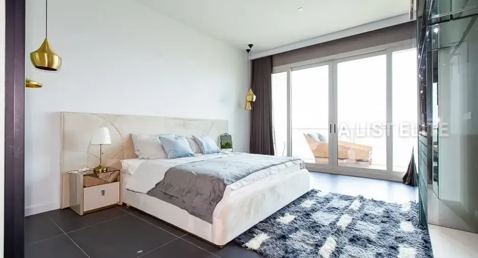 Wohnung zur Miete mit 2 Zimmer in Pathum Wan, Bangkok
