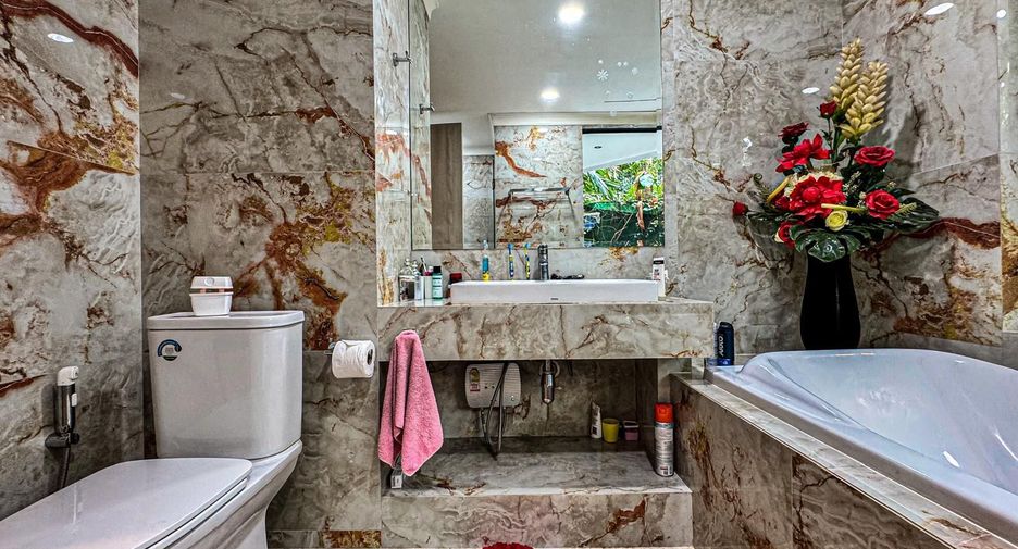For sale 3 bedrooms apartment in Thalang, Phuket