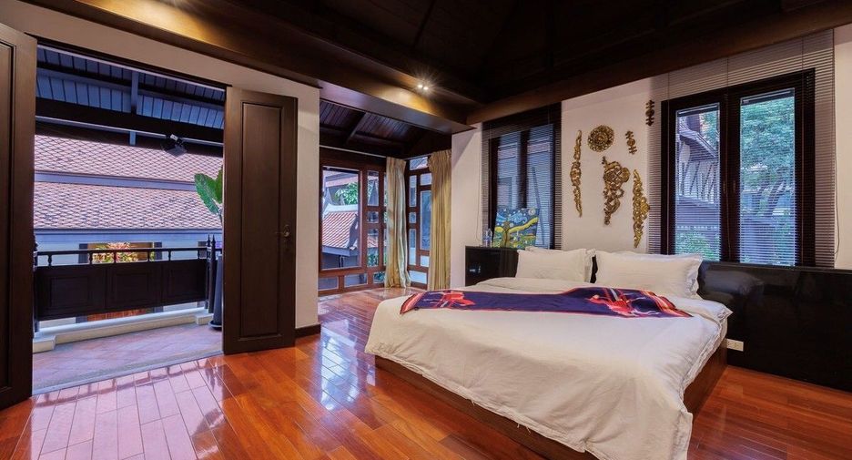 Villa zur Miete mit 5 Zimmer in Khlong Toei, Bangkok
