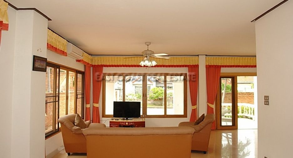 ให้เช่า 4 ห้องนอน บ้านเดี่ยว ใน จอมเทียน, พัทยา