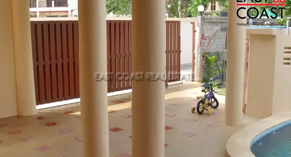 出租 4 卧室 独立屋 在 Bang Lamung, Chon Buri
