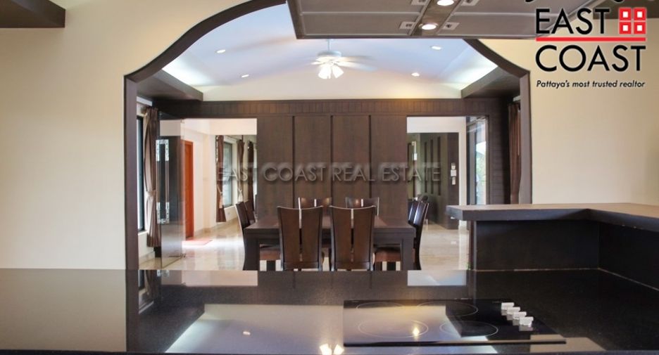 For rent 5 bedrooms house in East Pattaya, Pattaya