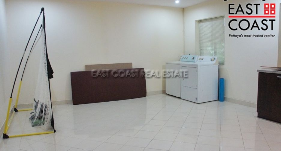 For rent 5 bedrooms house in East Pattaya, Pattaya
