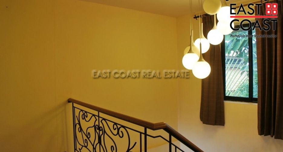 For rent 5 bedrooms house in East Pattaya, Pattaya