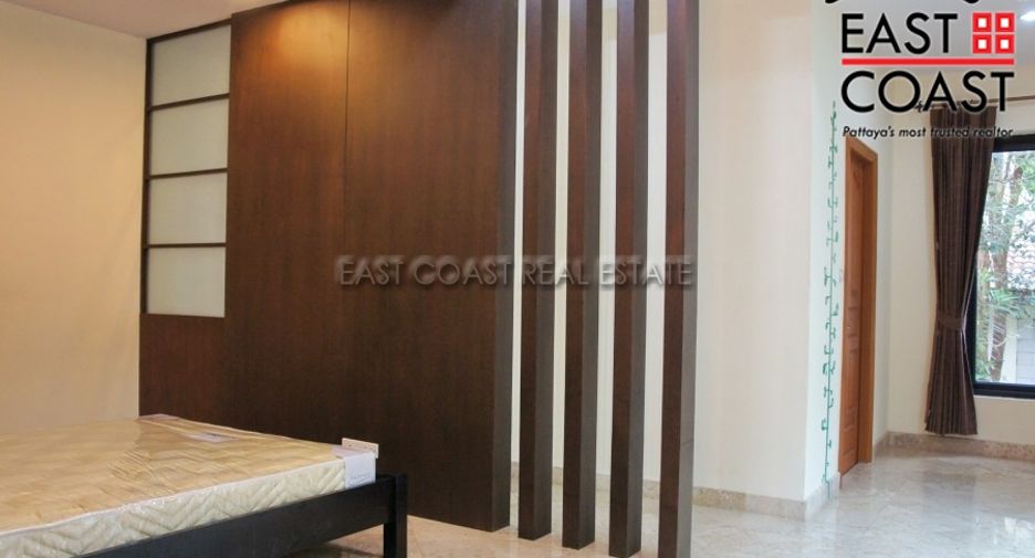 For rent 5 bedrooms house in East Pattaya, Pattaya