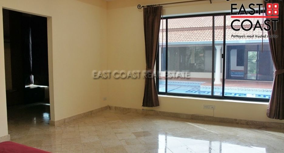 For rent 5 bedrooms house in East Pattaya, Pattaya