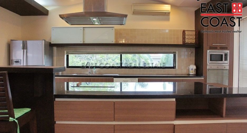 For rent 5 bedrooms house in East Pattaya, Pattaya