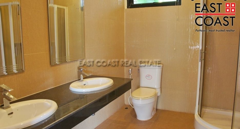 For rent 5 bedrooms house in East Pattaya, Pattaya