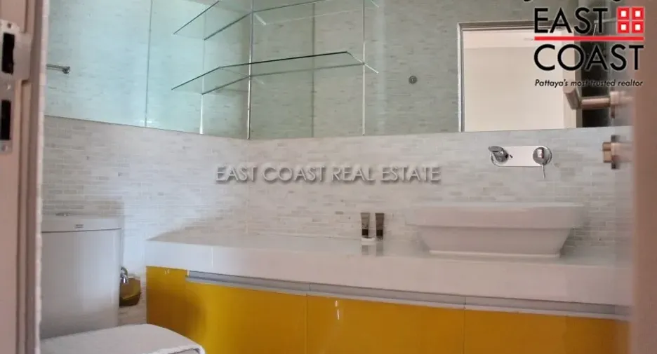 For rent 2 bedrooms condo in Bang Lamung, Chonburi