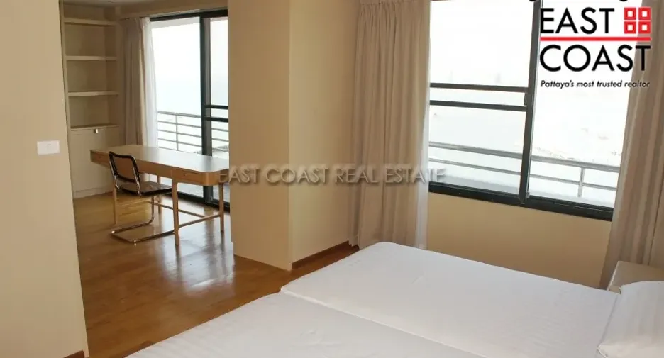 For rent 2 bedrooms condo in Bang Lamung, Chonburi