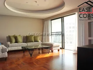 Condo en alquiler de 2 habitaciones en Bang Lamung, Chonburi
