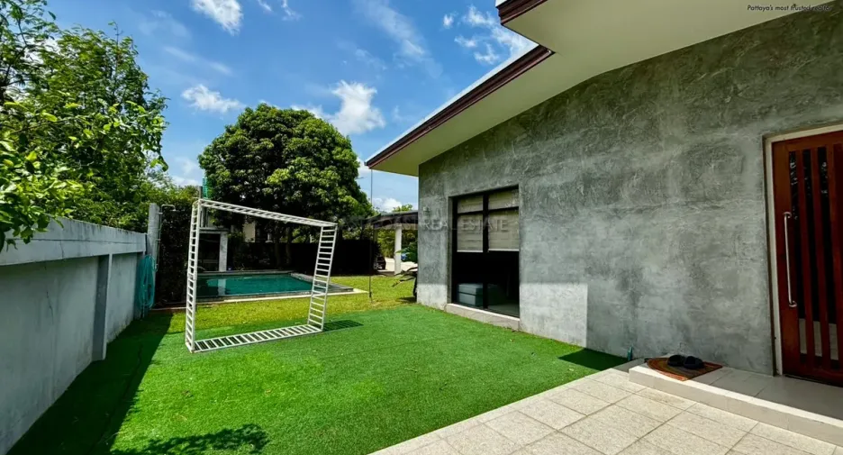 出售 3 卧室 独立屋 在 Bang Lamung, Chon Buri