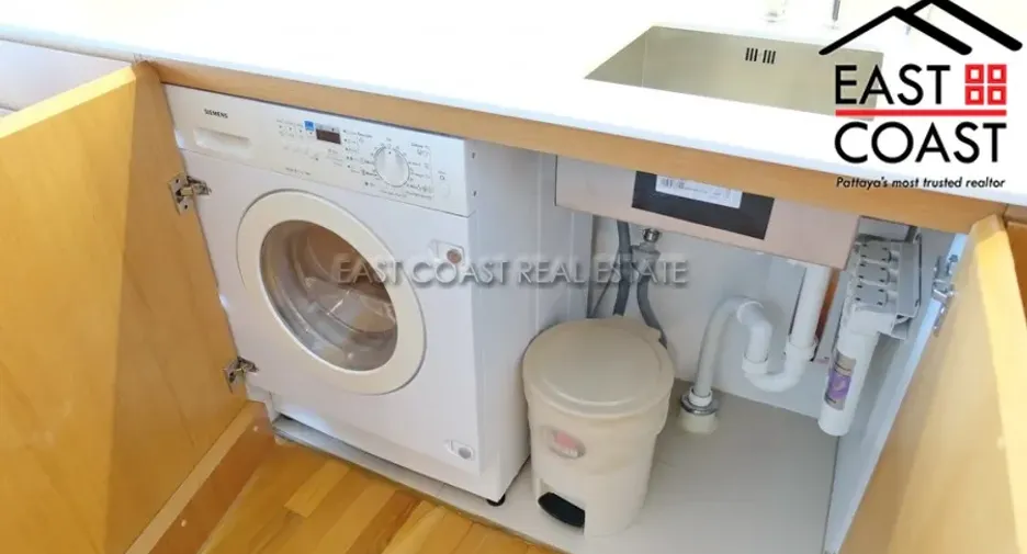 For rent 2 bedrooms condo in Bang Lamung, Chonburi