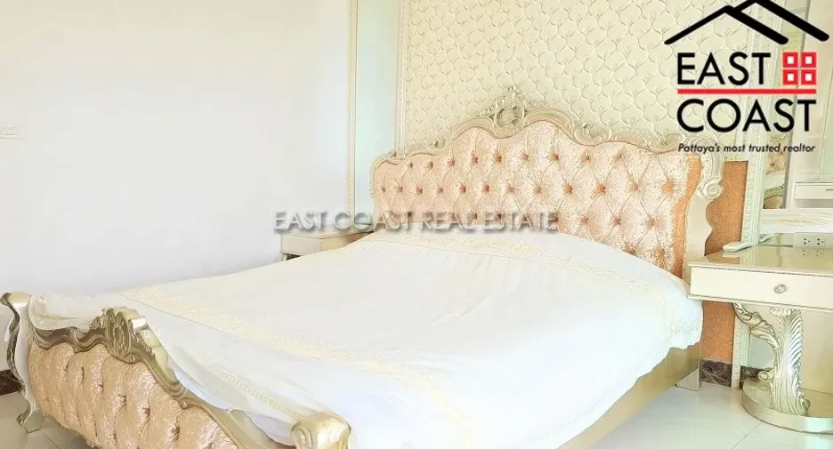 For rent 2 bedrooms condo in Bang Lamung, Chonburi